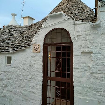 Bed and Breakfast Trullo Monte Santo 50 Альберобелло Экстерьер фото