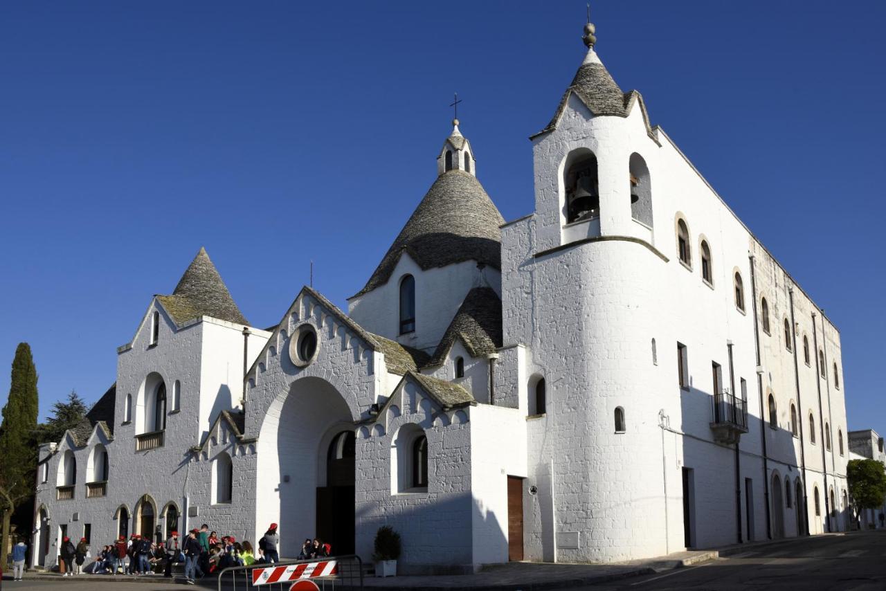 Bed and Breakfast Trullo Monte Santo 50 Альберобелло Экстерьер фото