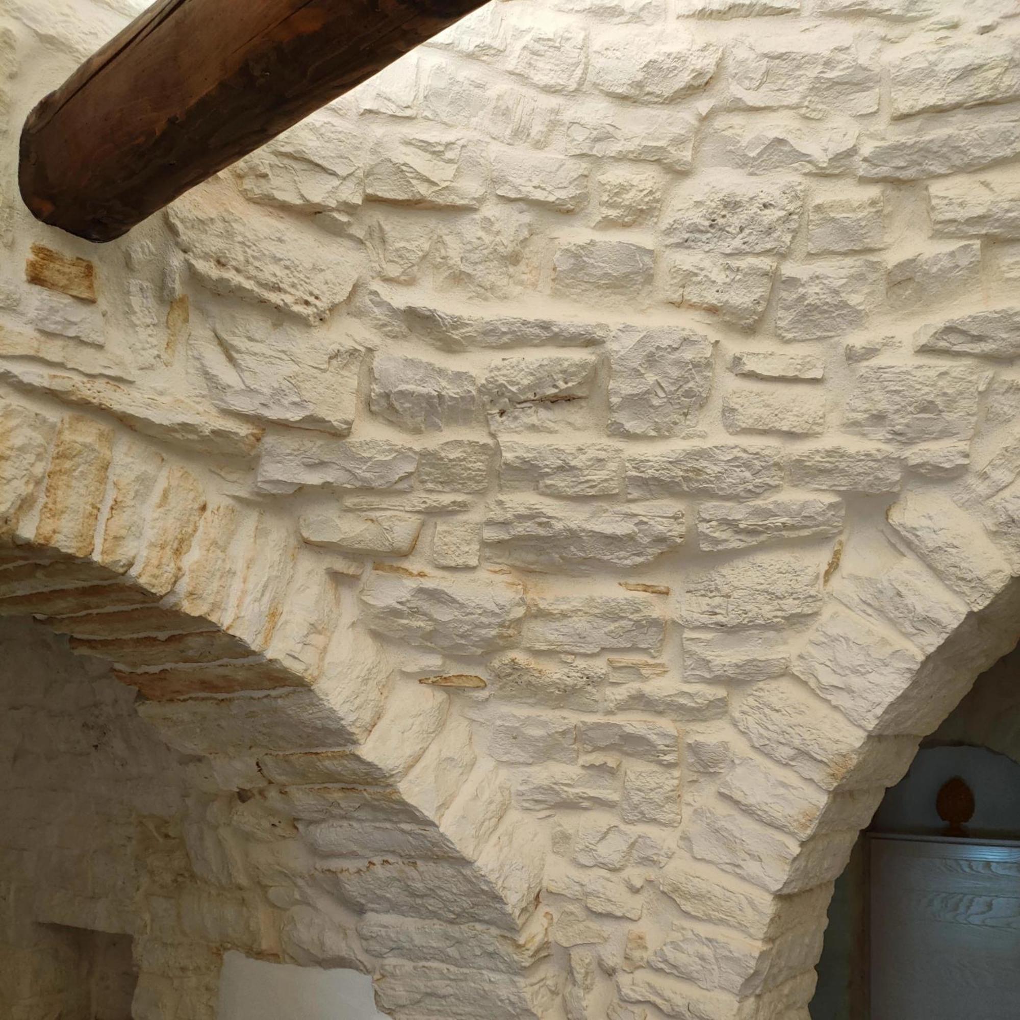 Bed and Breakfast Trullo Monte Santo 50 Альберобелло Экстерьер фото